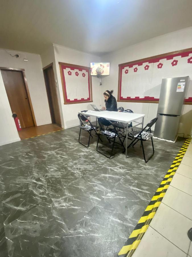 Viva Chile Hostal - Пуэрто-Варас Экстерьер фото